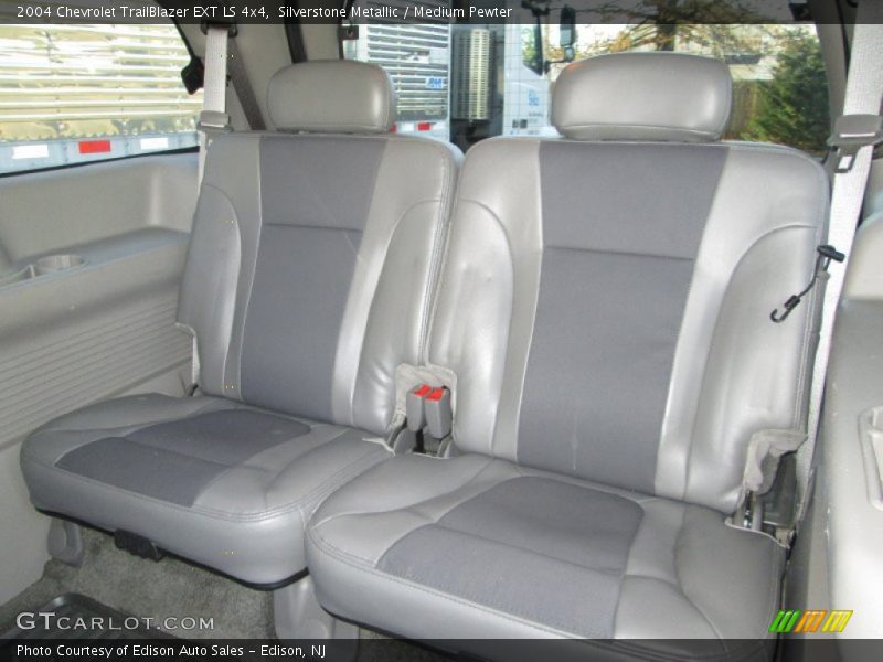 Silverstone Metallic / Medium Pewter 2004 Chevrolet TrailBlazer EXT LS 4x4