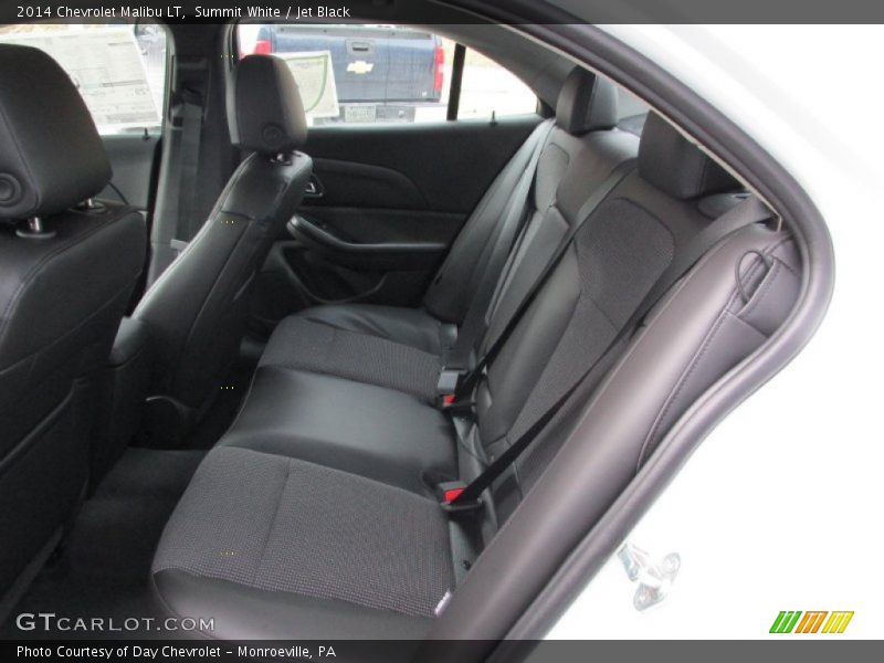 Summit White / Jet Black 2014 Chevrolet Malibu LT