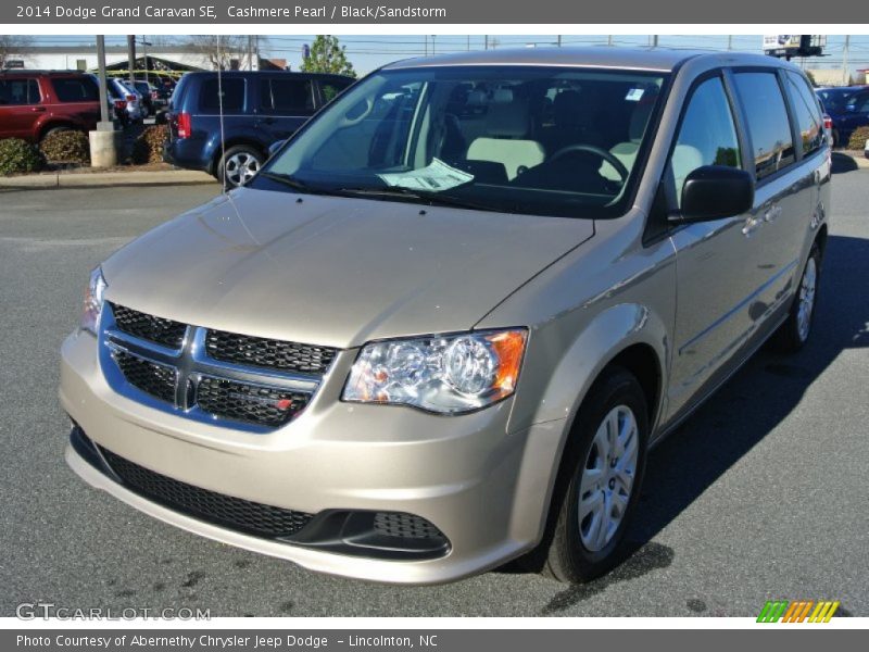 Cashmere Pearl / Black/Sandstorm 2014 Dodge Grand Caravan SE