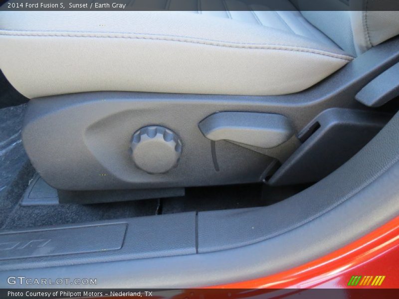 Sunset / Earth Gray 2014 Ford Fusion S