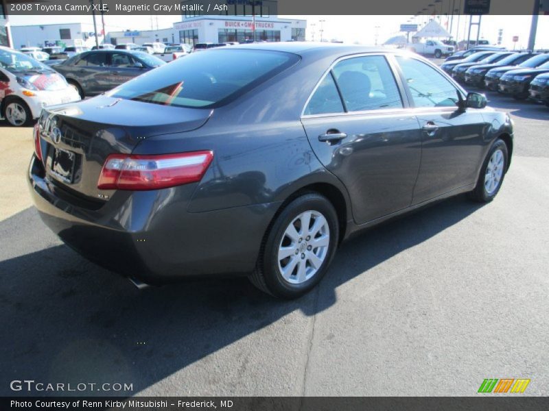 Magnetic Gray Metallic / Ash 2008 Toyota Camry XLE