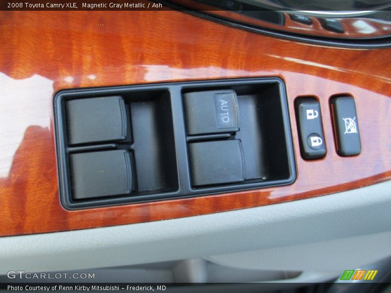 Magnetic Gray Metallic / Ash 2008 Toyota Camry XLE