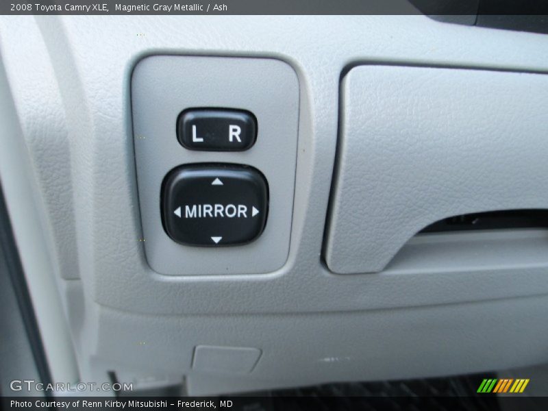 Magnetic Gray Metallic / Ash 2008 Toyota Camry XLE