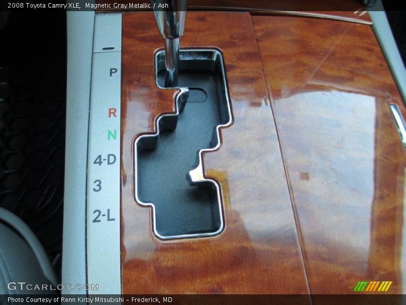 Magnetic Gray Metallic / Ash 2008 Toyota Camry XLE