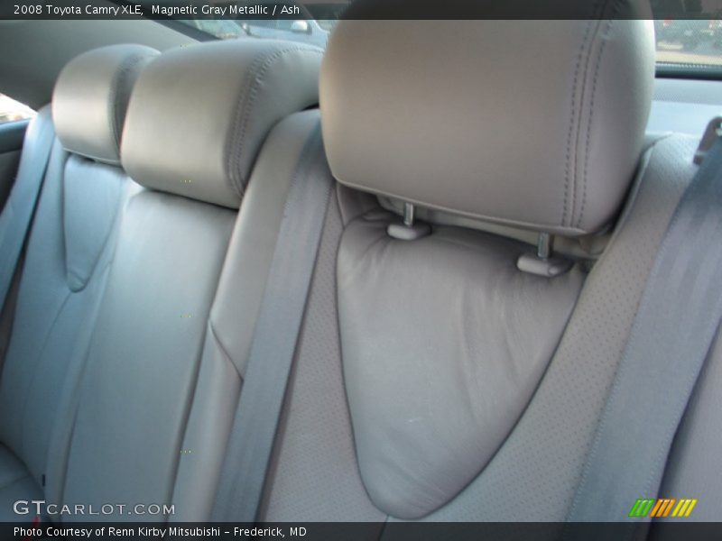 Magnetic Gray Metallic / Ash 2008 Toyota Camry XLE