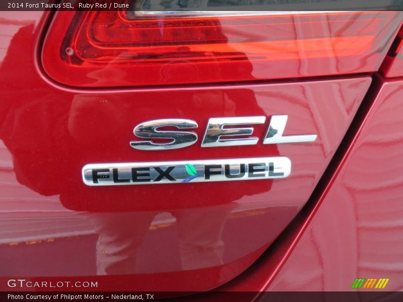 Ruby Red / Dune 2014 Ford Taurus SEL