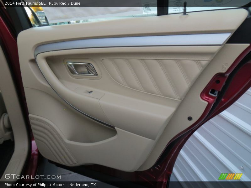 Ruby Red / Dune 2014 Ford Taurus SEL