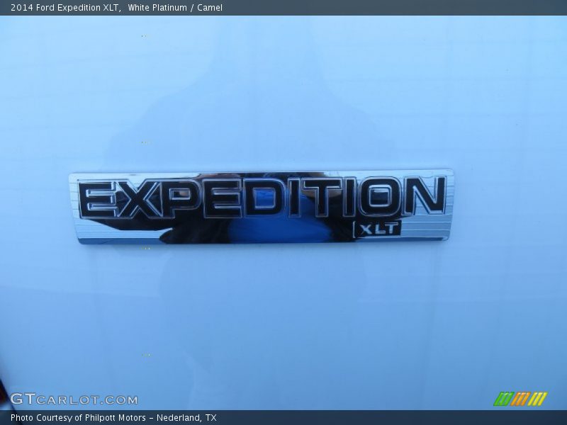 White Platinum / Camel 2014 Ford Expedition XLT