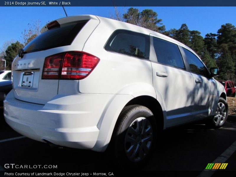 White / Black 2014 Dodge Journey SE