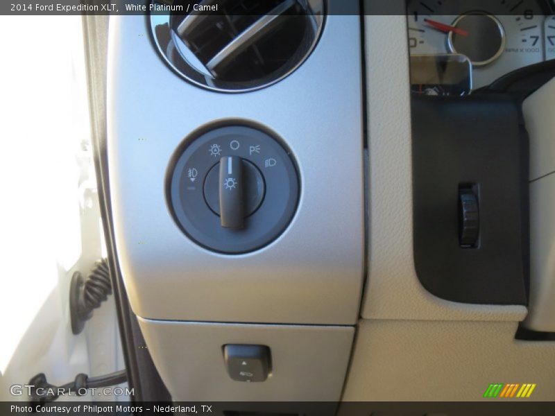 White Platinum / Camel 2014 Ford Expedition XLT