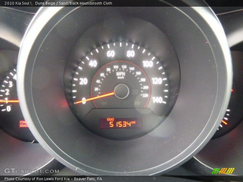 Dune Beige / Sand/Black Houndstooth Cloth 2010 Kia Soul !