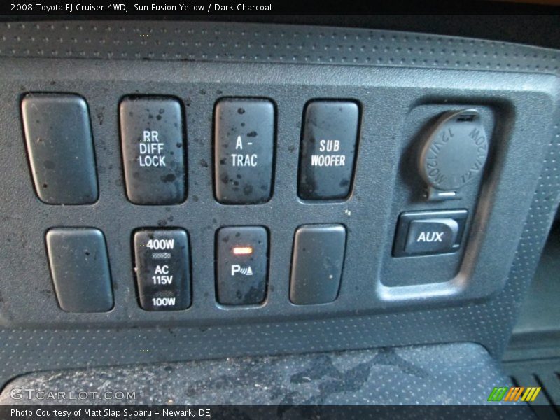 Sun Fusion Yellow / Dark Charcoal 2008 Toyota FJ Cruiser 4WD