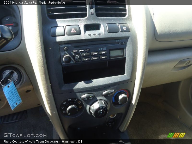 Merlot Red / Beige 2004 Hyundai Santa Fe