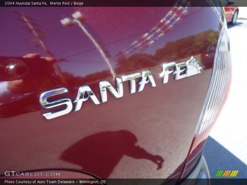 Merlot Red / Beige 2004 Hyundai Santa Fe