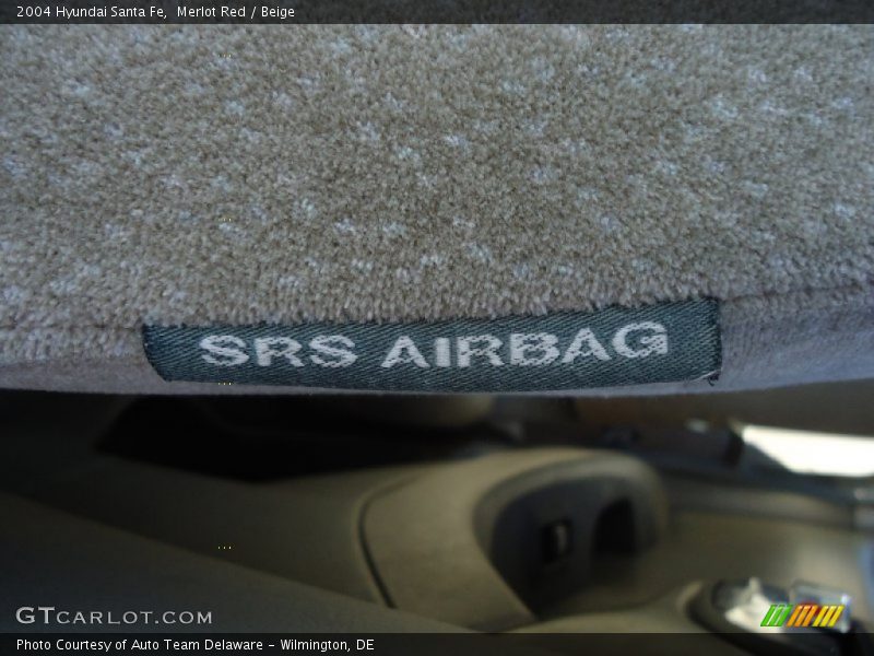 Merlot Red / Beige 2004 Hyundai Santa Fe