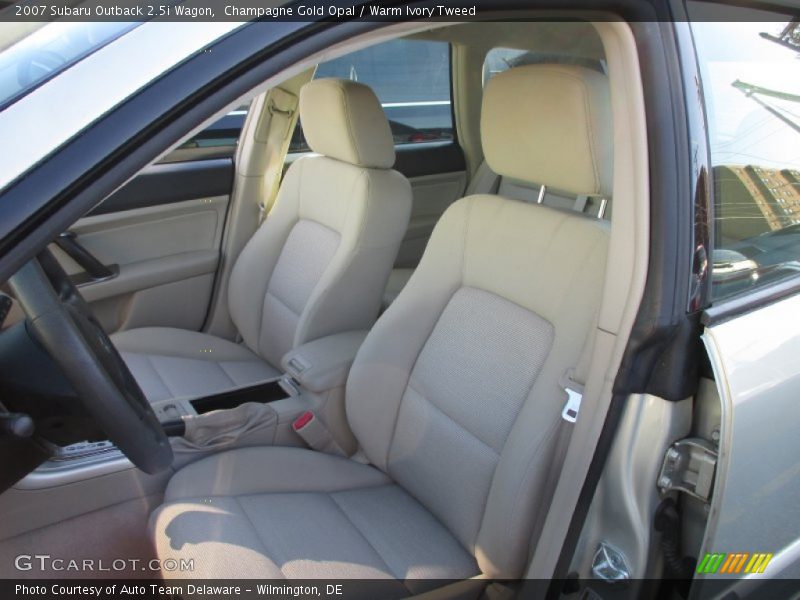 Champagne Gold Opal / Warm Ivory Tweed 2007 Subaru Outback 2.5i Wagon