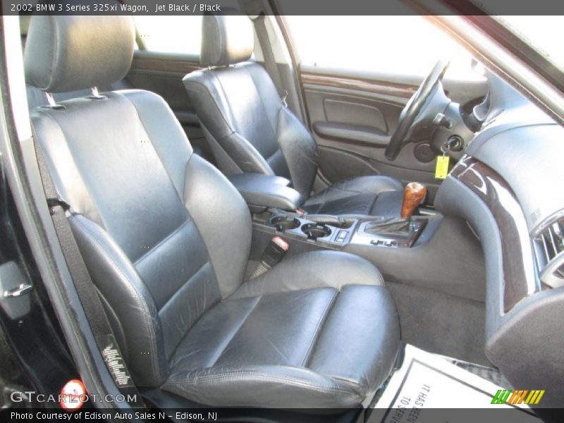 Front Seat of 2002 3 Series 325xi Wagon