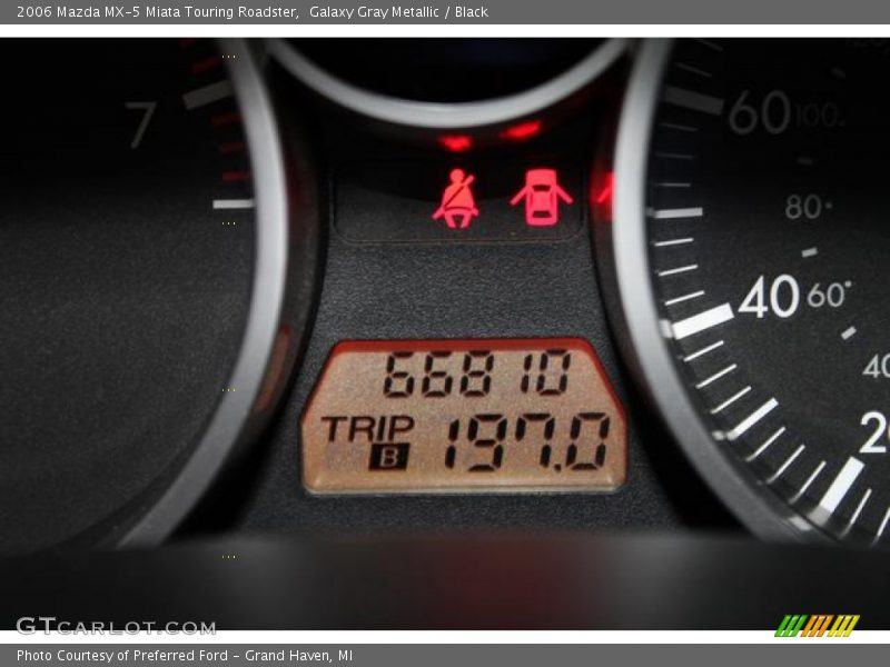 Galaxy Gray Metallic / Black 2006 Mazda MX-5 Miata Touring Roadster