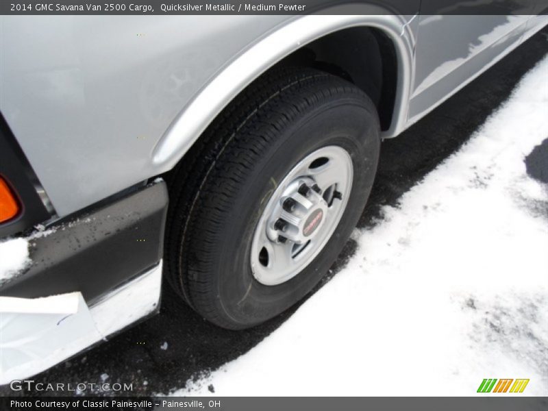 Quicksilver Metallic / Medium Pewter 2014 GMC Savana Van 2500 Cargo
