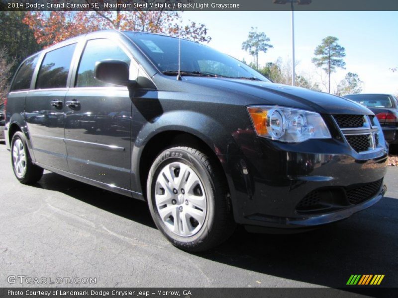 Maximum Steel Metallic / Black/Light Graystone 2014 Dodge Grand Caravan SE