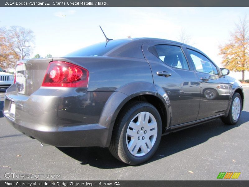 Granite Crystal Metallic / Black 2014 Dodge Avenger SE