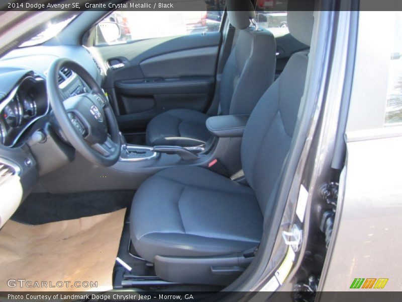 Granite Crystal Metallic / Black 2014 Dodge Avenger SE