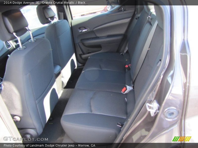 Granite Crystal Metallic / Black 2014 Dodge Avenger SE