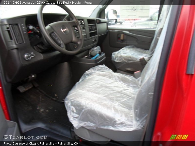 Fire Red / Medium Pewter 2014 GMC Savana Van 2500 Cargo