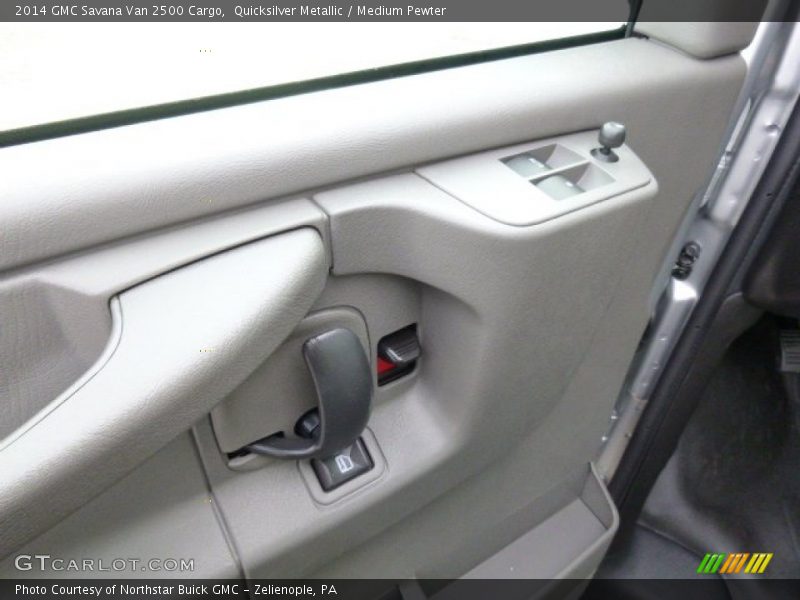 Quicksilver Metallic / Medium Pewter 2014 GMC Savana Van 2500 Cargo