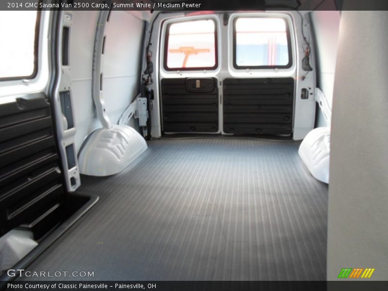Summit White / Medium Pewter 2014 GMC Savana Van 2500 Cargo