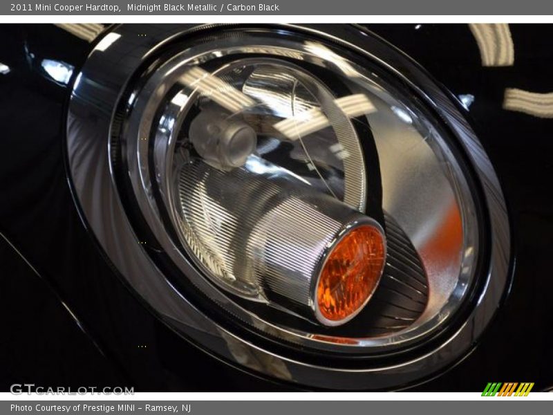 Midnight Black Metallic / Carbon Black 2011 Mini Cooper Hardtop