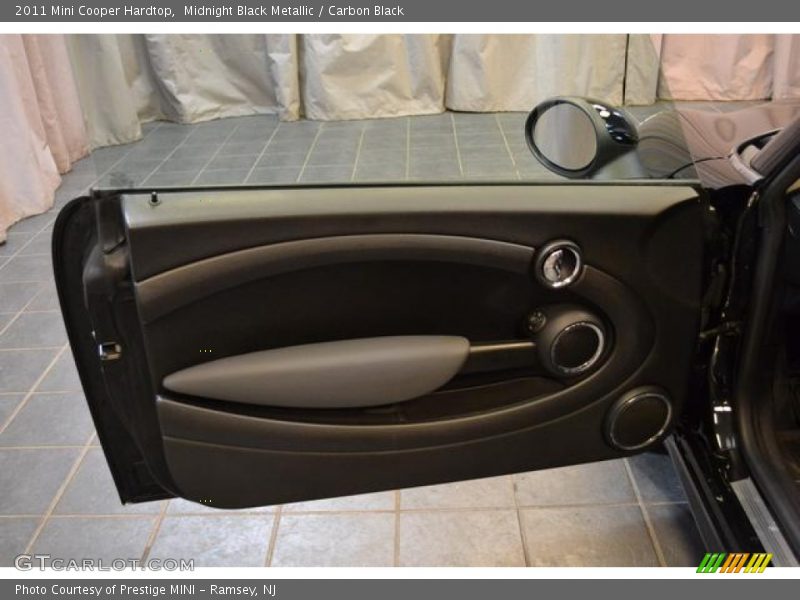 Midnight Black Metallic / Carbon Black 2011 Mini Cooper Hardtop