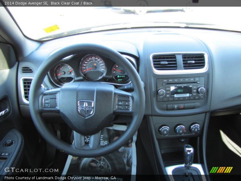 Black Clear Coat / Black 2014 Dodge Avenger SE