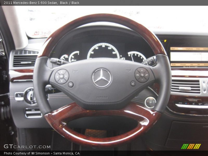  2011 S 600 Sedan Steering Wheel
