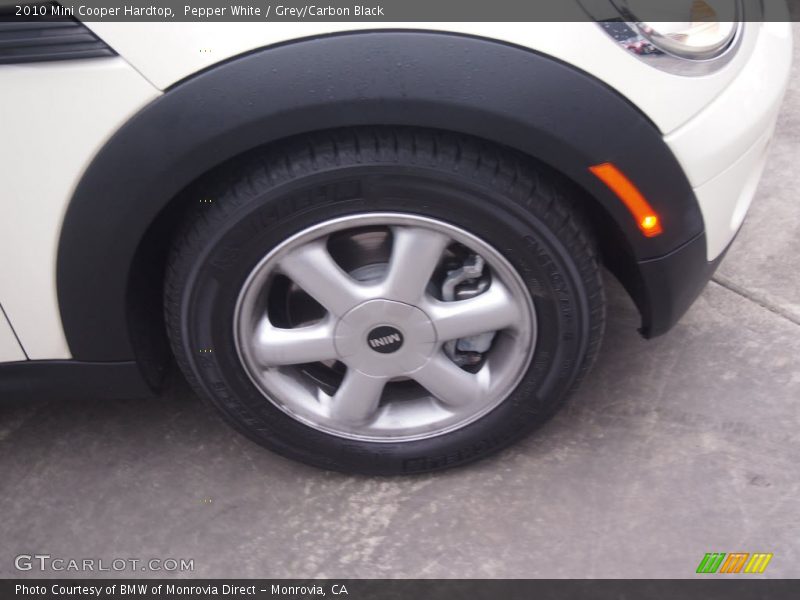 Pepper White / Grey/Carbon Black 2010 Mini Cooper Hardtop