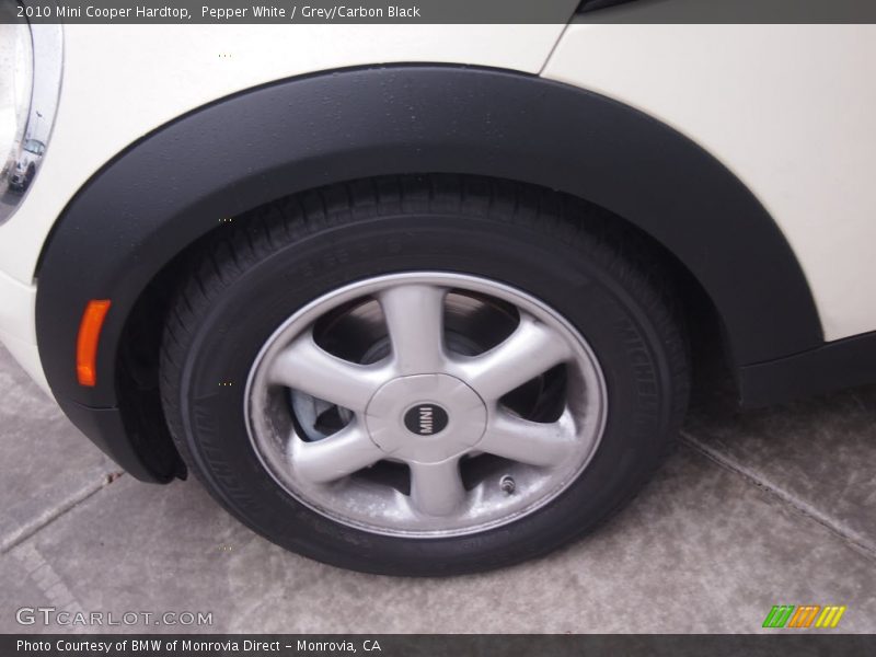 Pepper White / Grey/Carbon Black 2010 Mini Cooper Hardtop