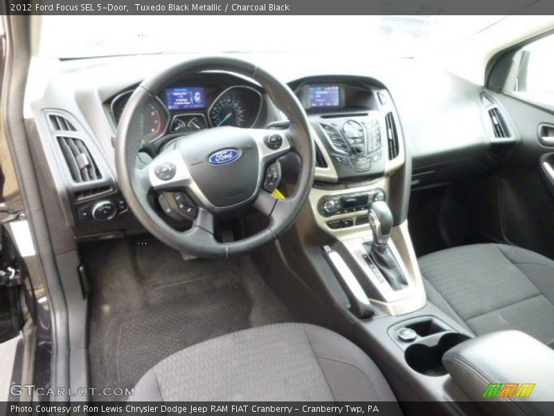 Tuxedo Black Metallic / Charcoal Black 2012 Ford Focus SEL 5-Door