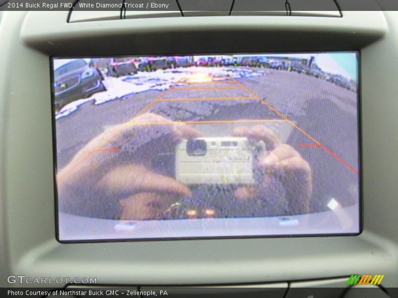 White Diamond Tricoat / Ebony 2014 Buick Regal FWD