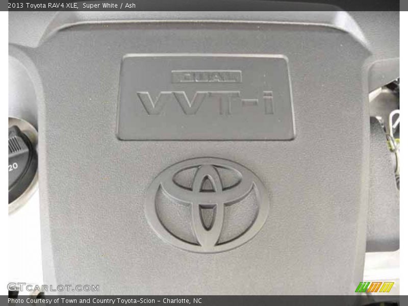 Super White / Ash 2013 Toyota RAV4 XLE