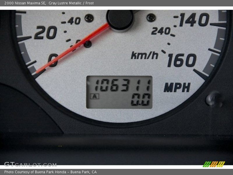 Gray Lustre Metallic / Frost 2000 Nissan Maxima SE