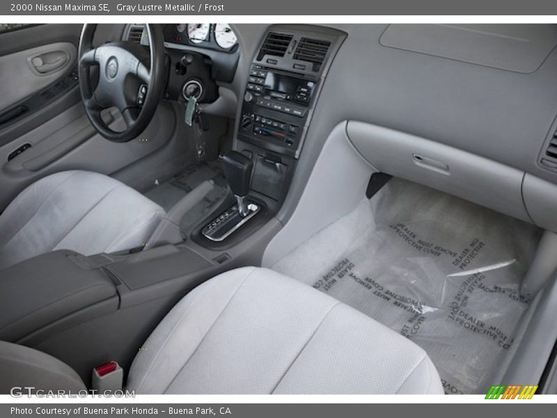 Gray Lustre Metallic / Frost 2000 Nissan Maxima SE