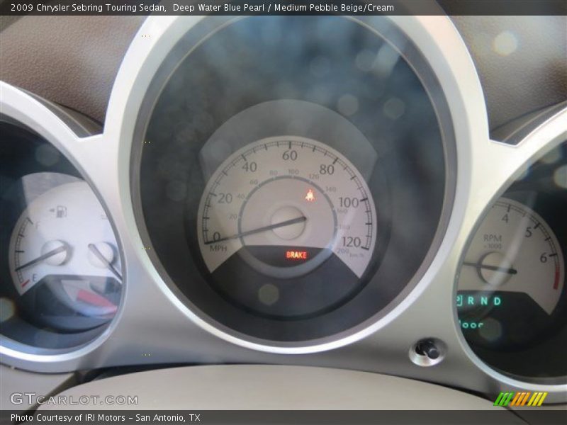 Deep Water Blue Pearl / Medium Pebble Beige/Cream 2009 Chrysler Sebring Touring Sedan