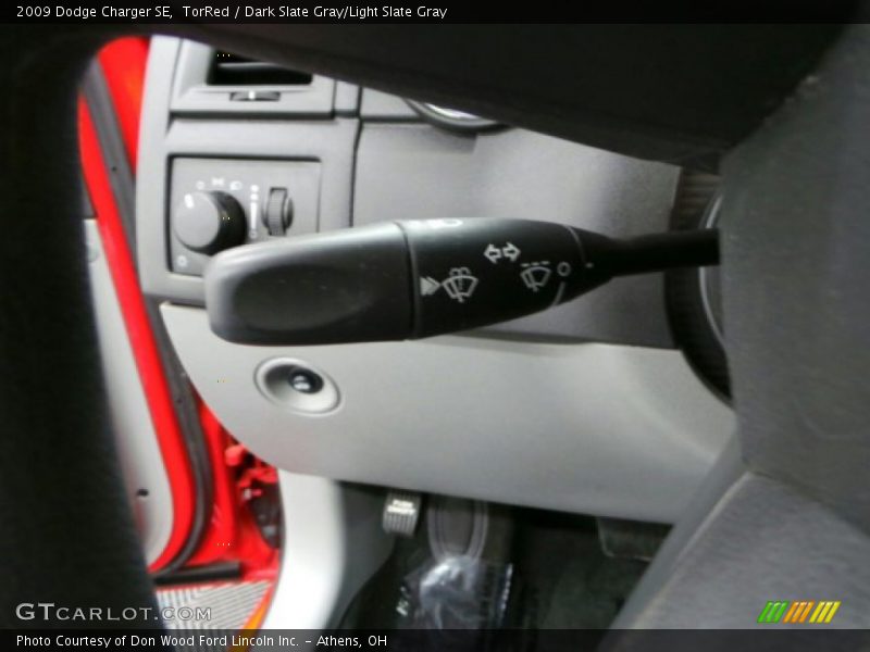 TorRed / Dark Slate Gray/Light Slate Gray 2009 Dodge Charger SE