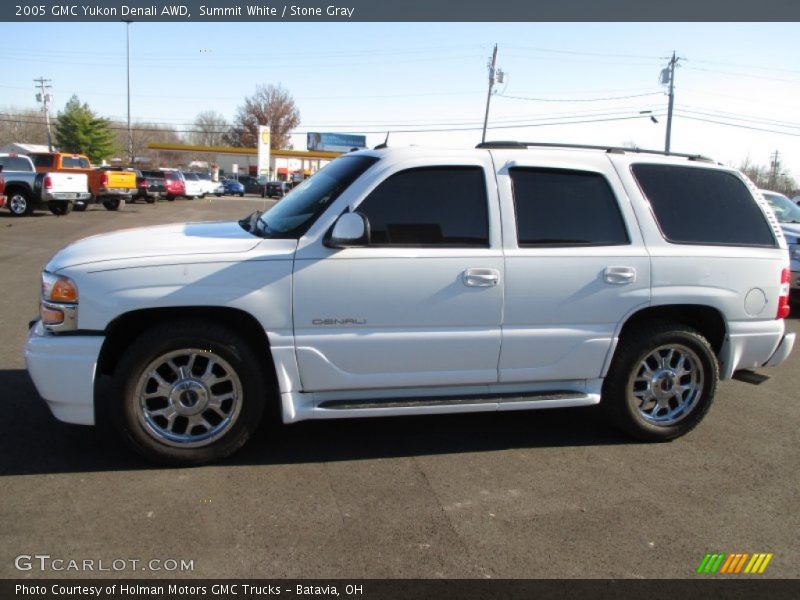 Summit White / Stone Gray 2005 GMC Yukon Denali AWD