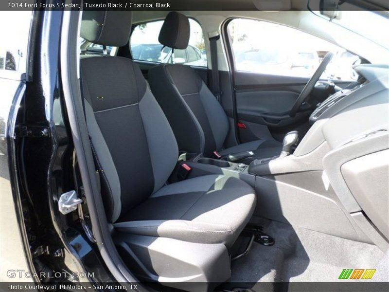 Tuxedo Black / Charcoal Black 2014 Ford Focus S Sedan