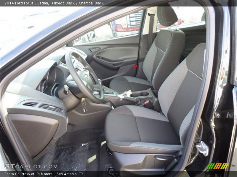 Tuxedo Black / Charcoal Black 2014 Ford Focus S Sedan