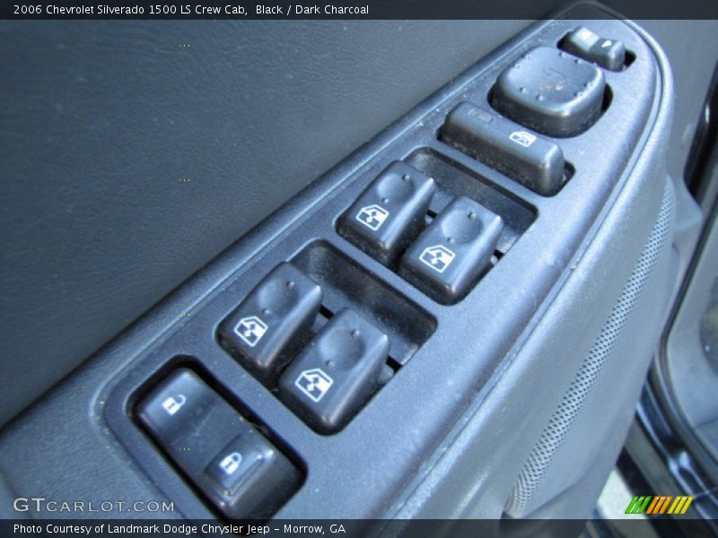 Black / Dark Charcoal 2006 Chevrolet Silverado 1500 LS Crew Cab