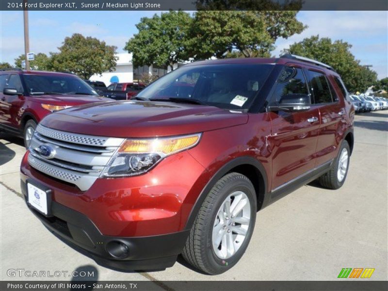 Sunset / Medium Light Stone 2014 Ford Explorer XLT