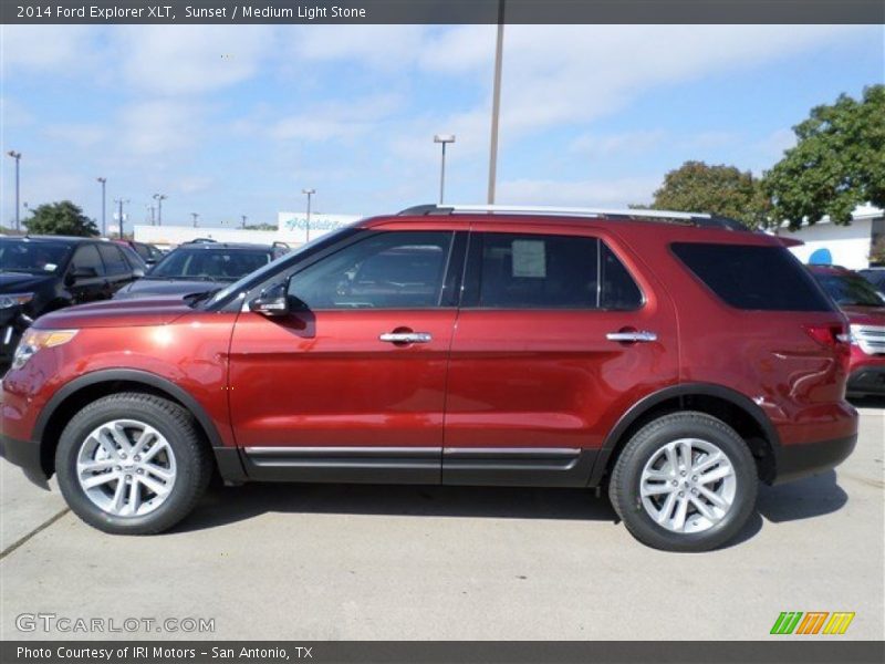 Sunset / Medium Light Stone 2014 Ford Explorer XLT