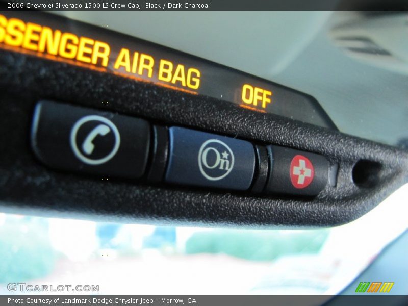 Black / Dark Charcoal 2006 Chevrolet Silverado 1500 LS Crew Cab